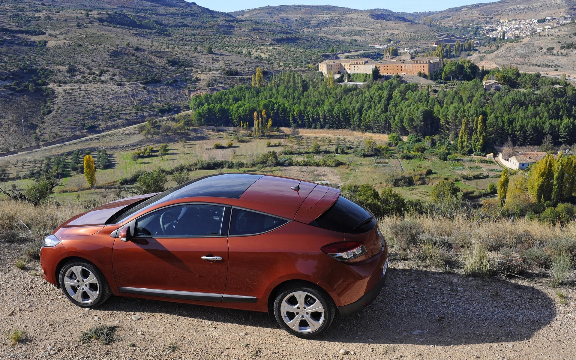 Renault Megane Coupe 2009 pricing announced